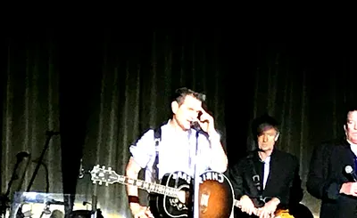 Chris Isaak