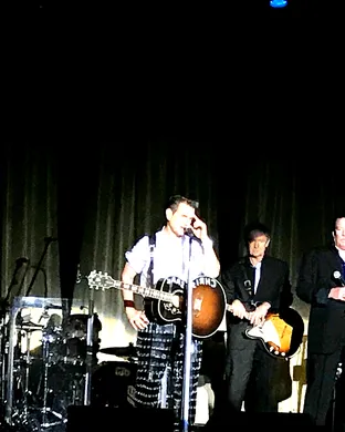 Chris Isaak